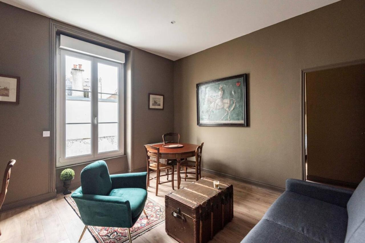 Suites Du General Leclerc Reims Buitenkant foto