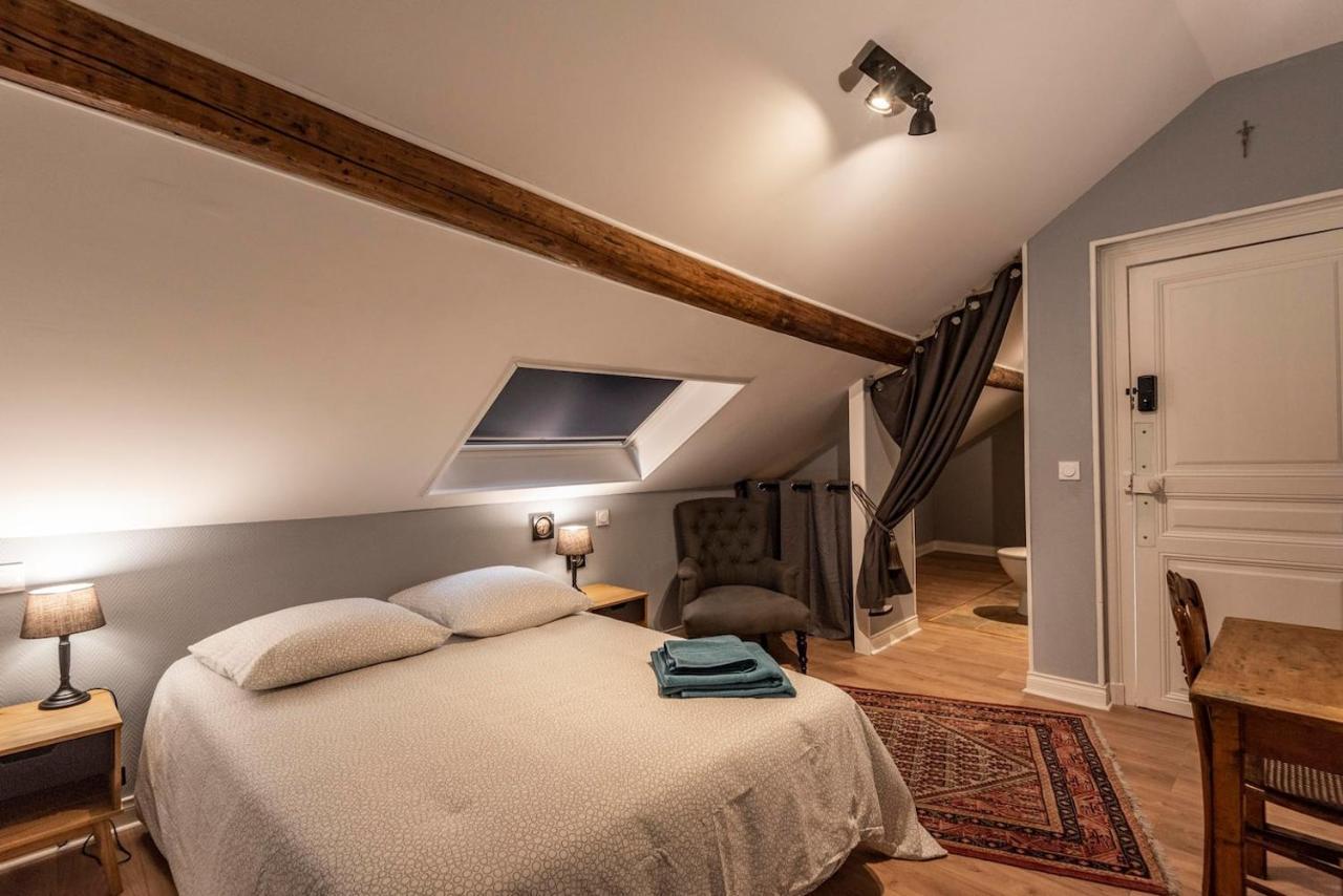 Suites Du General Leclerc Reims Buitenkant foto