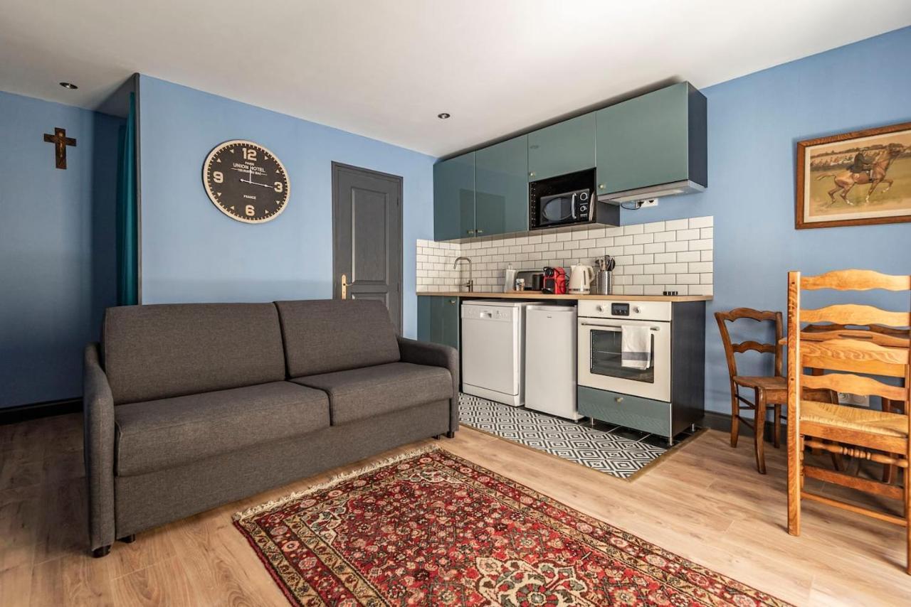Suites Du General Leclerc Reims Buitenkant foto