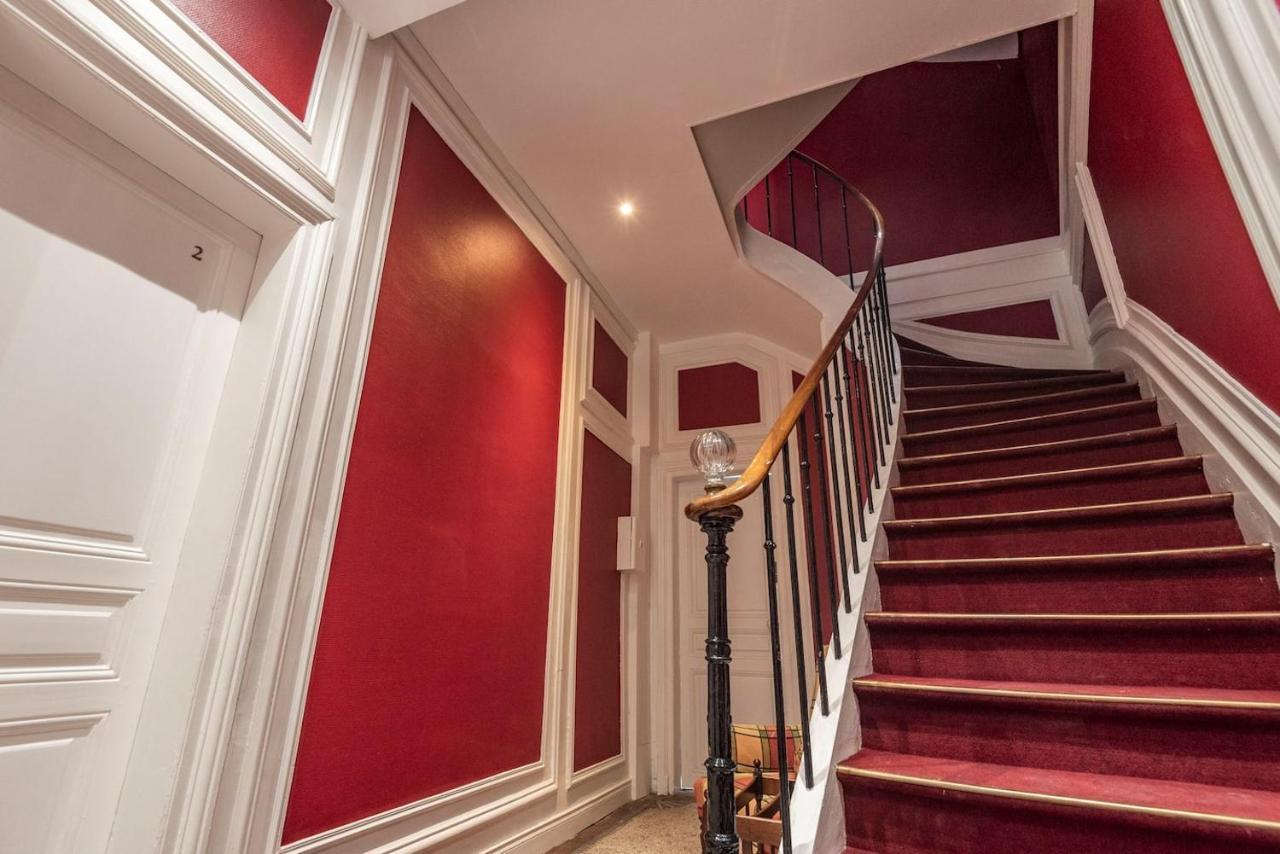 Suites Du General Leclerc Reims Buitenkant foto