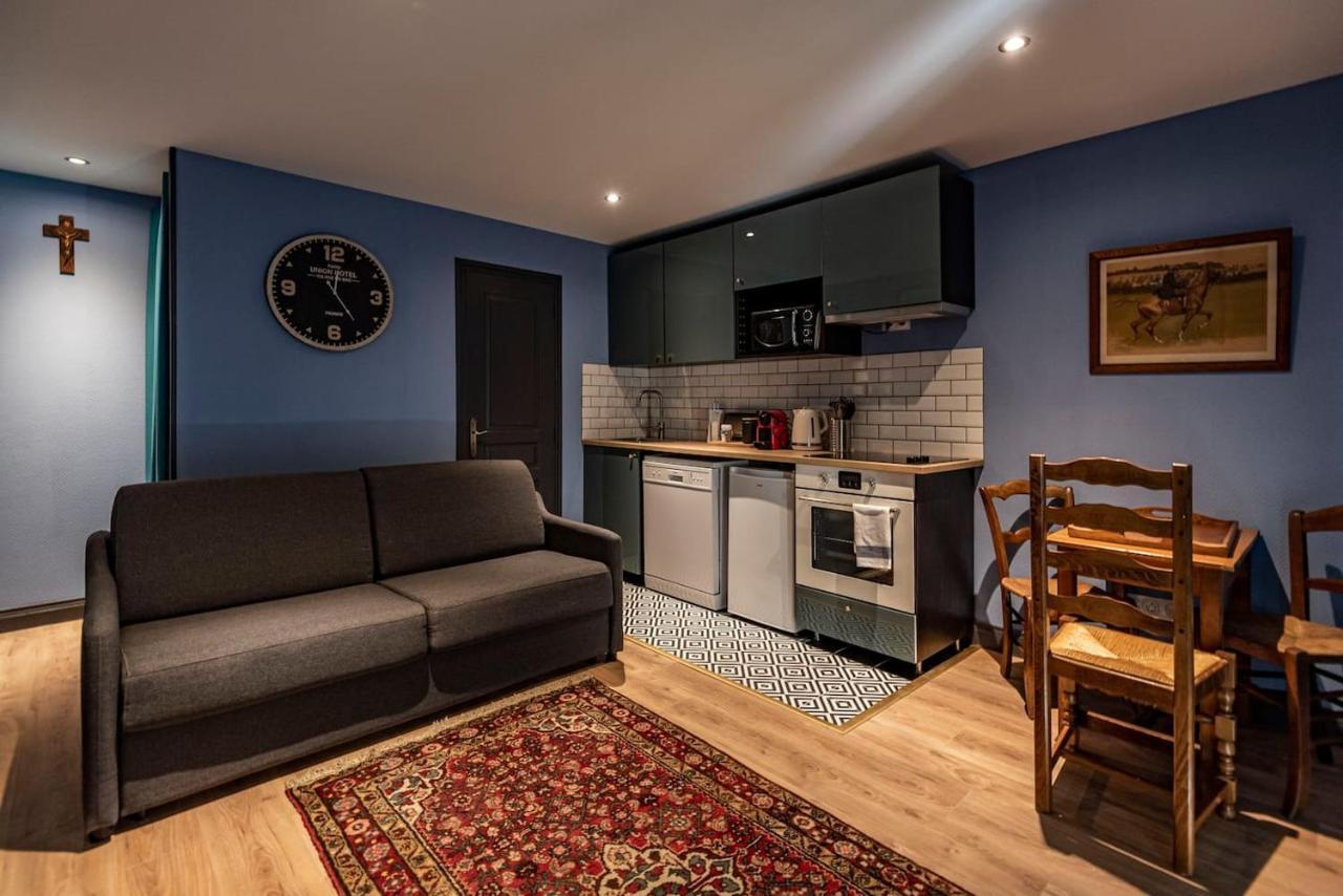 Suites Du General Leclerc Reims Buitenkant foto